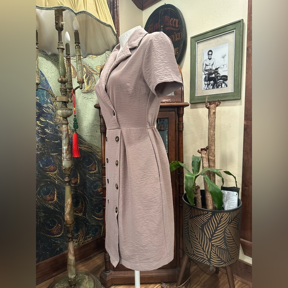 Monteau Los Angeles Mauve Double Breasted Midi Dress - Picture 2 of 9